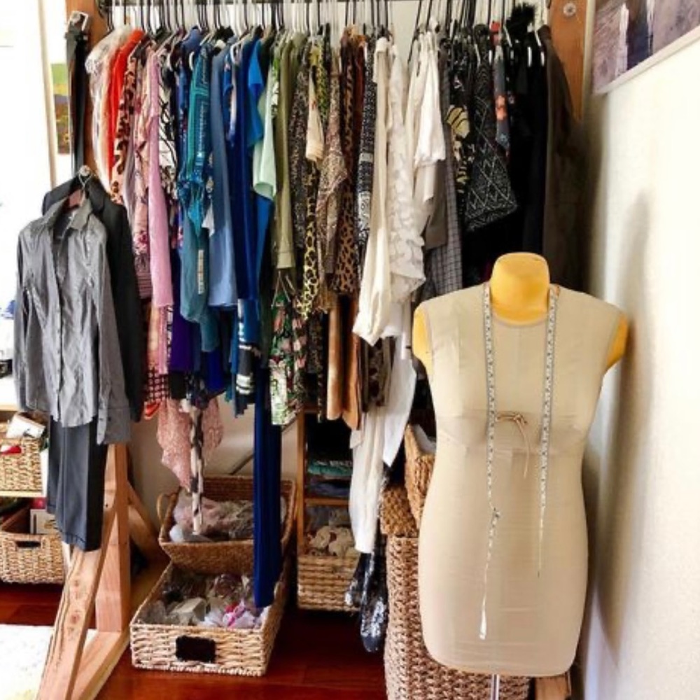 INSTAGRAM 📸 Poshmark Affiliate @kstarmaui